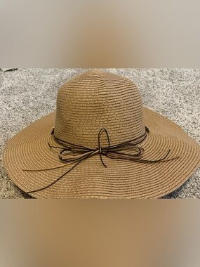 Wide Brim Straw Sun Hat with Bow - Brown
